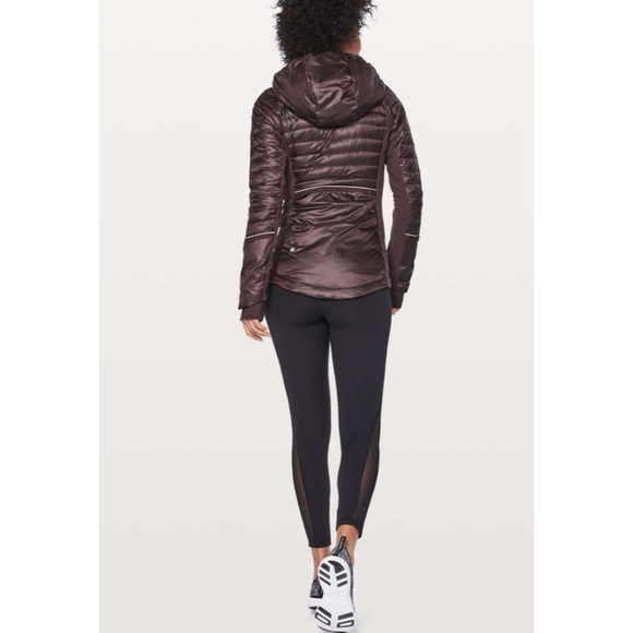 Lululemon Down for a Run Jacket in Black Cherry - Picture 2 of 9